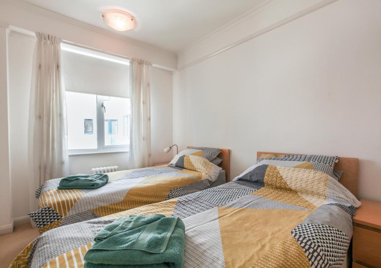 Appartement St Margarets Flat à Hove Extérieur photo
