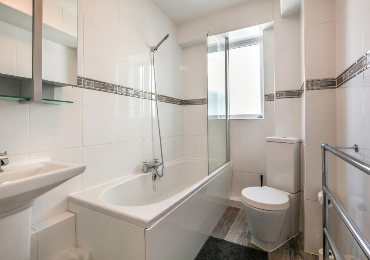 Appartement St Margarets Flat à Hove Extérieur photo